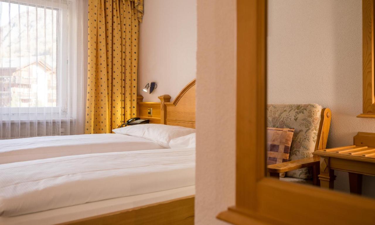 Walliserhof تاش المظهر الخارجي الصورة